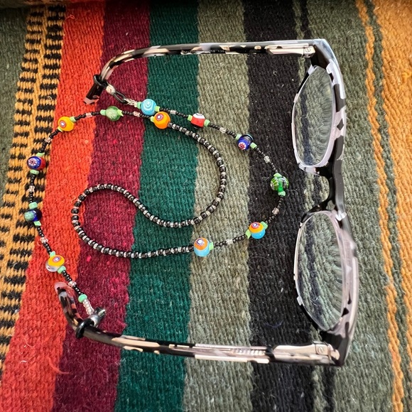 ❤️ Murano type Lamp Glass Bead Eye Glass / Glasses Spectacle Holder Necklace - Picture 5 of 7